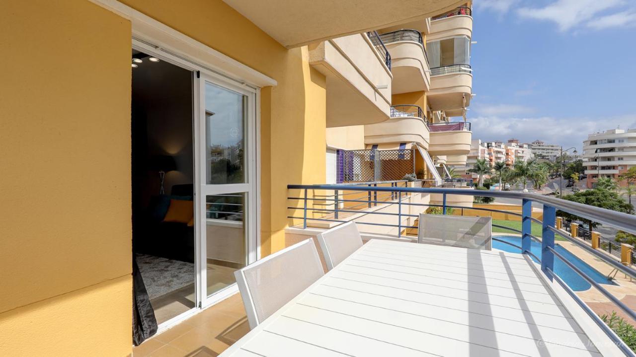 Cozy Apartment Overlooking Estepona'S Marina! Luaran gambar