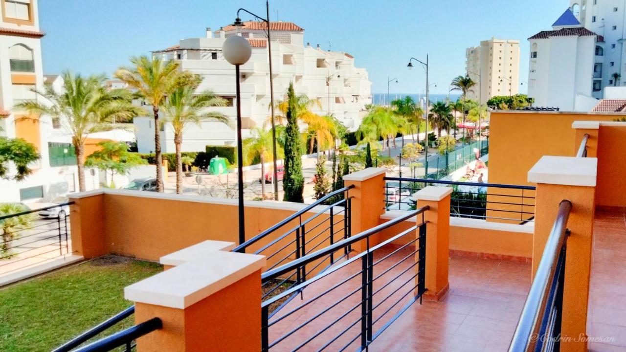 Cozy Apartment Overlooking Estepona'S Marina! Luaran gambar