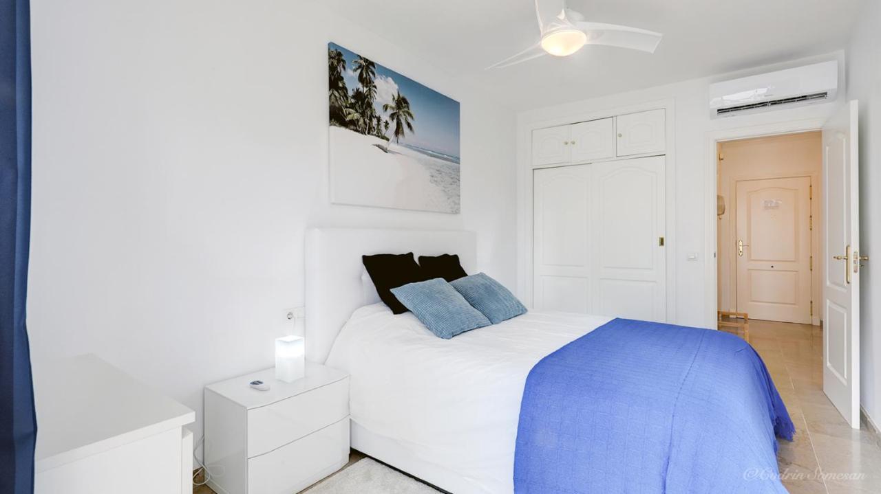 Cozy Apartment Overlooking Estepona'S Marina! Luaran gambar