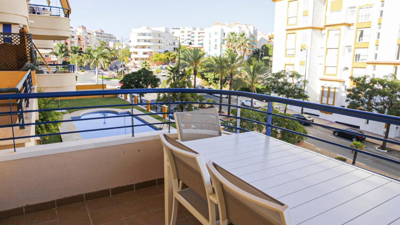 Cozy Apartment Overlooking Estepona'S Marina! Luaran gambar
