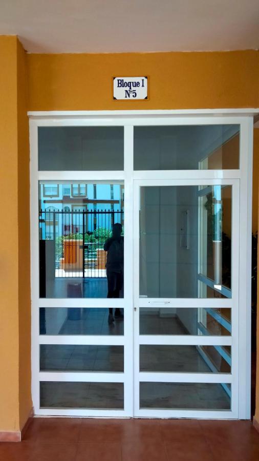 Cozy Apartment Overlooking Estepona'S Marina! Luaran gambar